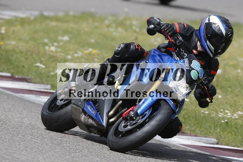 /09 19.04.2026  Caremotion get faster ADR/Gruppe gruen/94